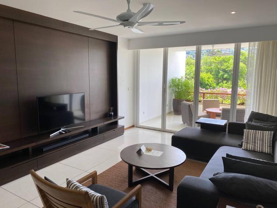 Beachfront 2 Bedroom Luxury Condo Chava Surin Kültér fotó